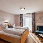 Haus Kaufmann شقة المو